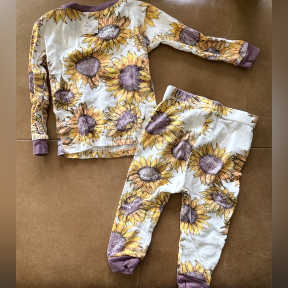 💙5/$25💙Burt’s bees pajamas 12M - Picture 2 of 4